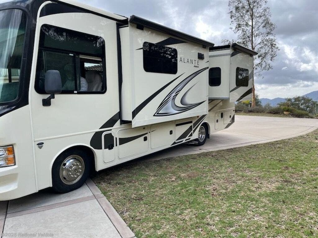 Call now about this 2022 Jayco Alante 27A! 2022 Jayco Alante 27A - Used Class A For Sale by National Vehicle in Temecula, California