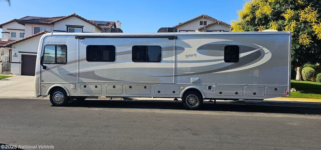 Email now about this 2015 Fleetwood Terra 35K! Used 2015 Fleetwood Terra 35K available in Murrieta, California