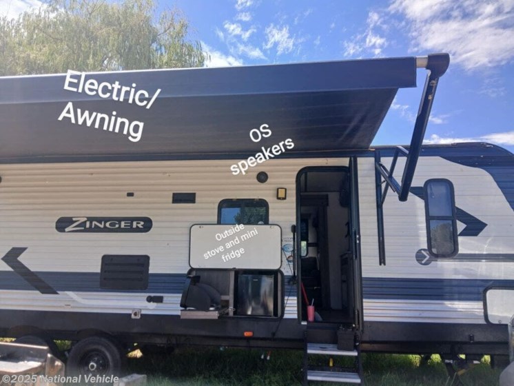 Email now about this 2021 CrossRoads Zinger 320FB! Used 2021 CrossRoads Zinger 320FB available in Blackfoot, Idaho