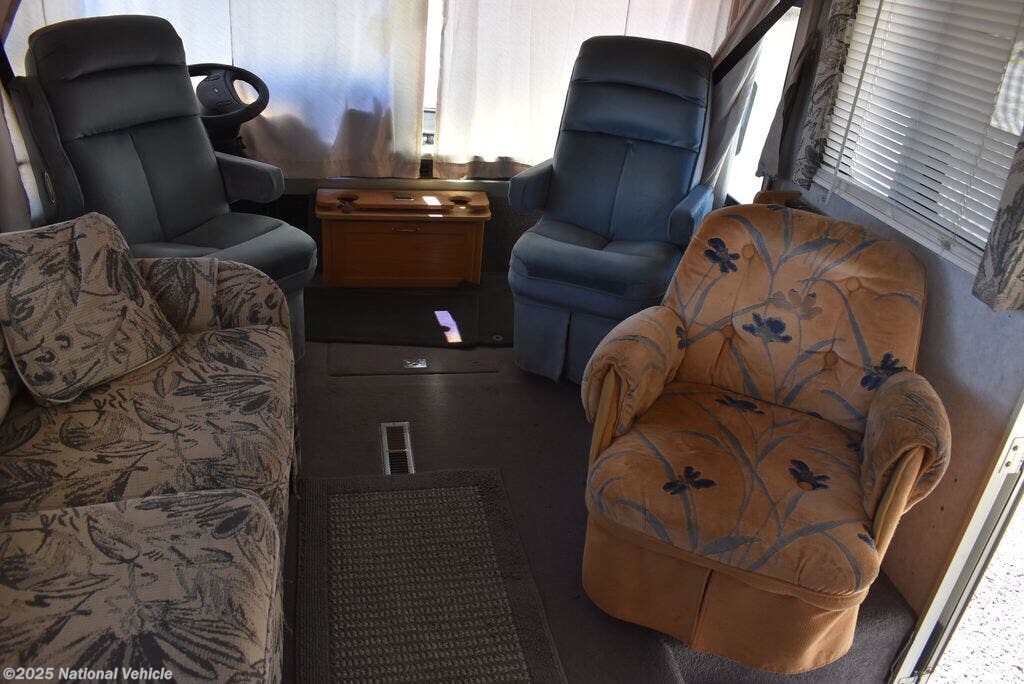 Used 1995 Itasca Suncruiser 34RQ available in Susanville, California