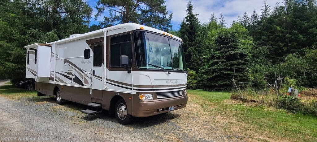 Used 2004 Monaco RV Monarch 30PDD available in Yacolt, Washington