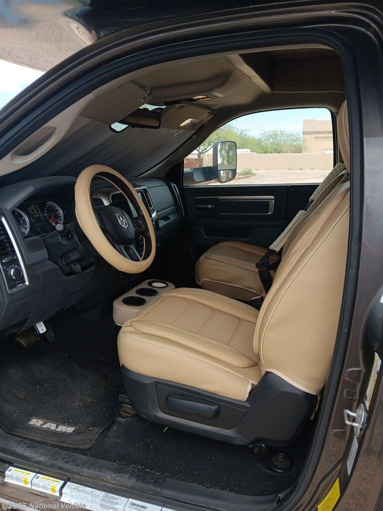 Used 2017 Dynamax Corp Isata 5 36DSD available in Phoenix, Arizona