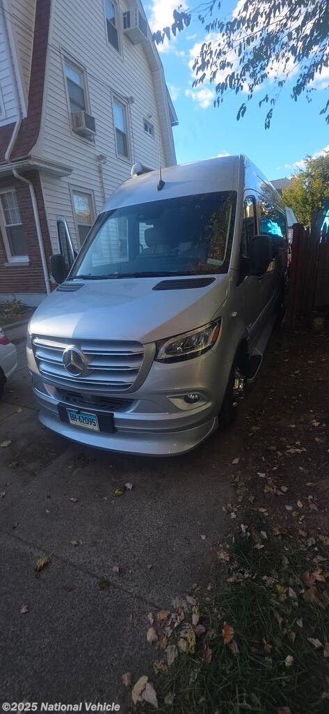 Call now about this 2022 American Coach American Patriot MD4 170EXT! 2022 American Coach American Patriot MD4 170EXT - Used Class A For Sale by National Vehicle in Bronxville, New York