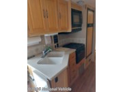 Used 2006 Itasca Sundancer 31C available in Collins, Missouri