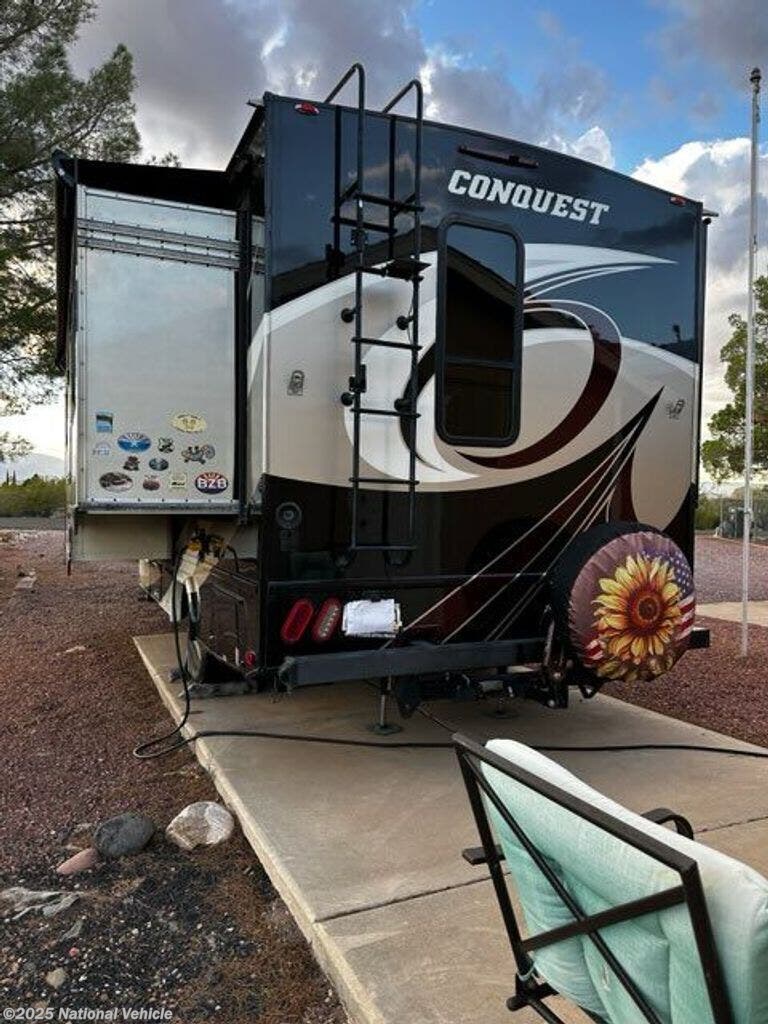 Call now about this 2020 Gulf Stream Conquest 6245D! 2020 Gulf Stream Conquest 6245D - Used Class C For Sale by National Vehicle in Cornville, Arizona