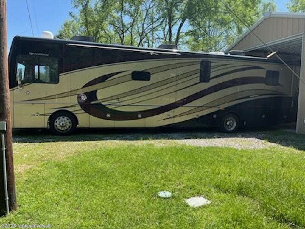 Email now about this 2015 Fleetwood Discovery 40G! Used 2015 Fleetwood Discovery 40G available in Thornton, Texas