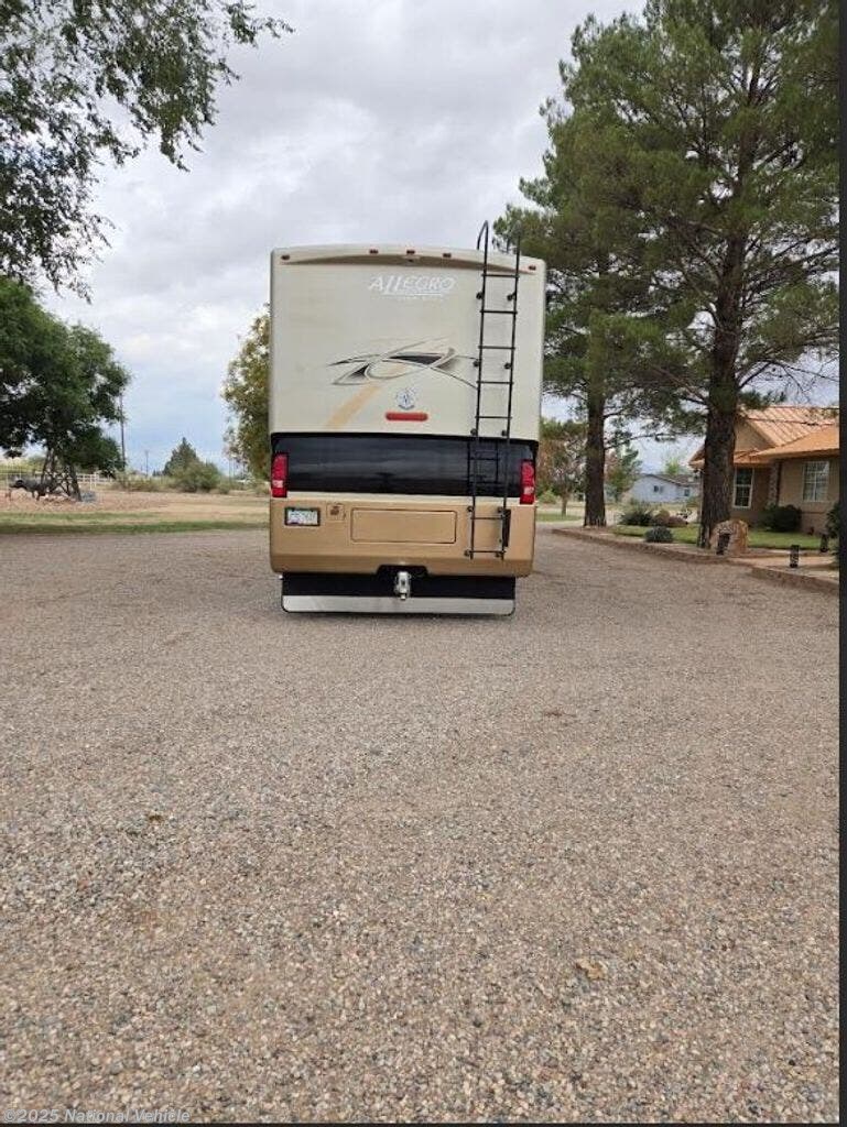 Call now about this 2009 Tiffin Allegro Open Road 32LA! 2009 Tiffin Allegro Open Road 32LA - Used Class A For Sale by National Vehicle in Willcox, Arizona