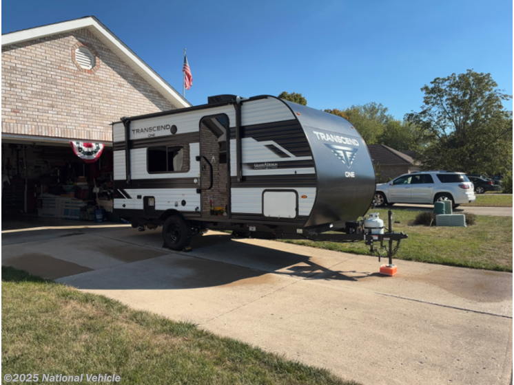 Email now about this 2025 Grand Design Transcend One 151RB! Used 2025 Grand Design Transcend One 151RB available in Union, Ohio