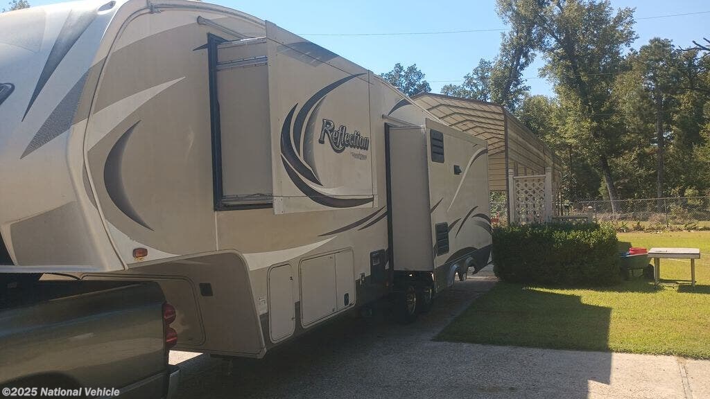 Used 2014 Grand Design Reflection 303RLS available in Shreveport, Louisiana