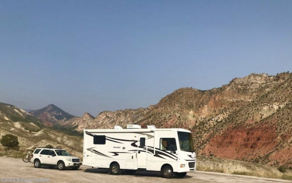 Email now about this 2013 Itasca Sunstar 26HE! Used 2013 Itasca Sunstar 26HE available in Tryon, North Carolina