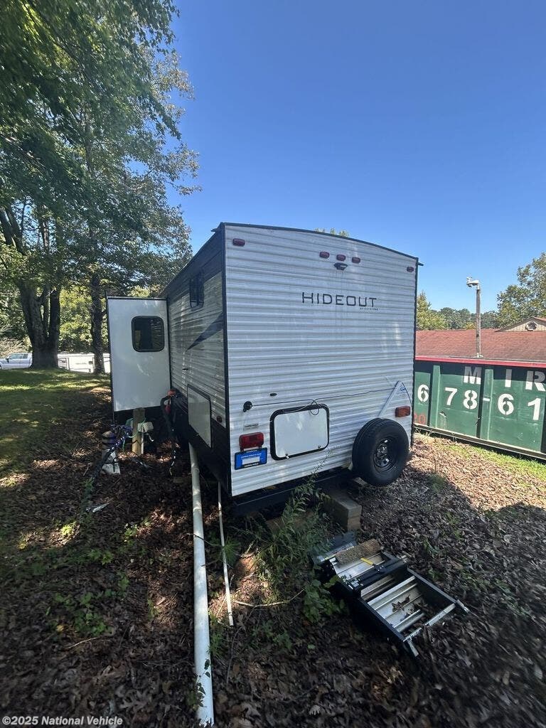 Contact us now about this 2021 Keystone Hideout 290QB! 2021 Hideout 290QB by Keystone from National Vehicle in Cumming, Georgia