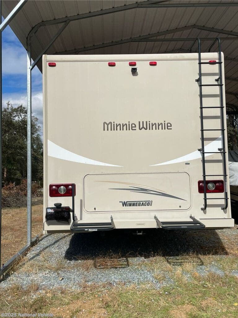 Contact us now about this 2016 Winnebago Minnie Winnie 31K! 2016 Minnie Winnie 31K by Winnebago from National Vehicle in Placerville, California