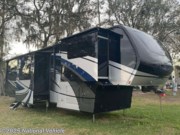 Used 2022 Vanleigh Beacon 41FLB available in Bowling Green, Florida