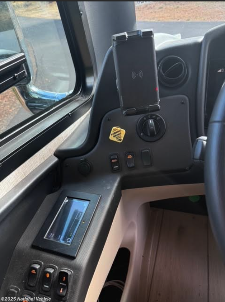 Used 2025 Tiffin Allegro Bus 40IP available in Bend, Oregon