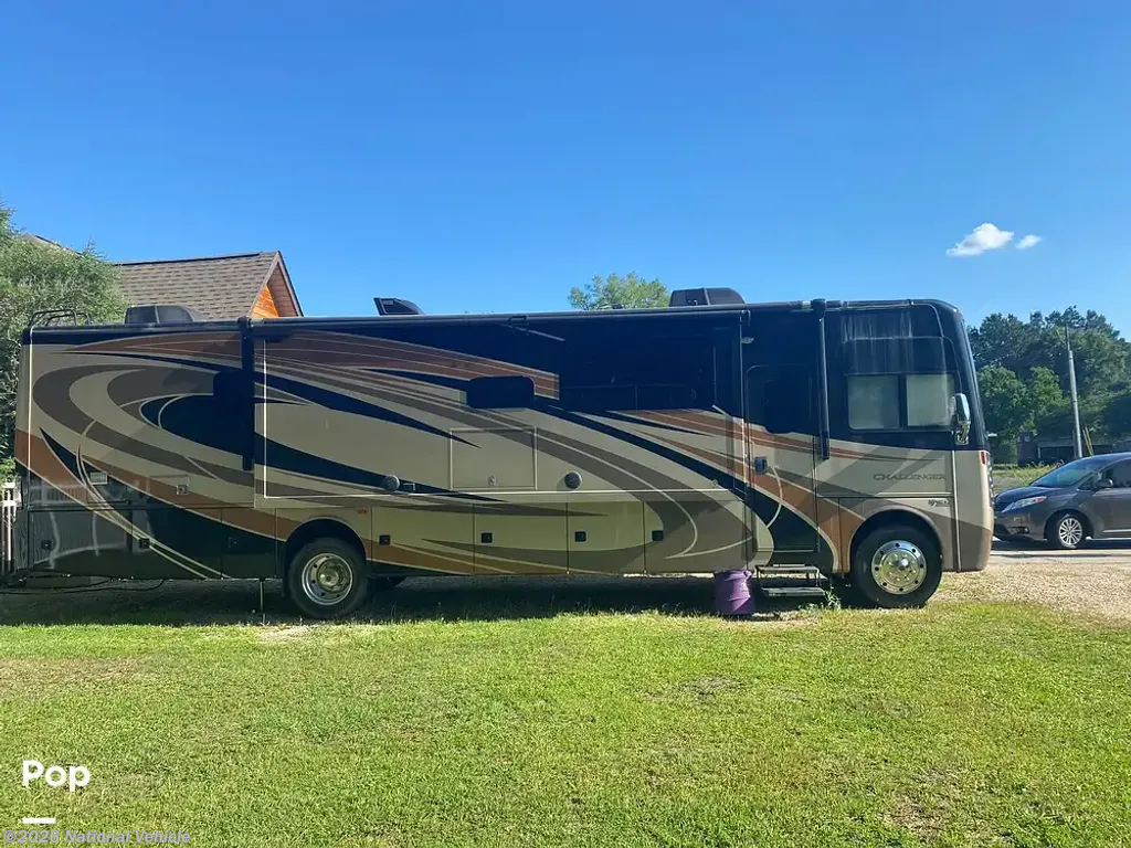 Email now about this 2017 Thor Motor Coach Challenger 37YT! Used 2017 Thor Motor Coach Challenger 37YT available in Denham Springs, Louisiana