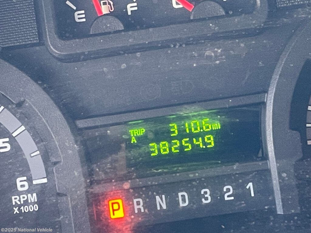 Used 2013 Thor Motor Coach Chateau 31F available in Tonawanda Town, New York