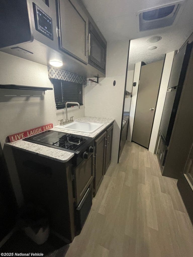 Used 2025 K-Z Sportsmen Classic 191BHK available in Cartersville, Georgia