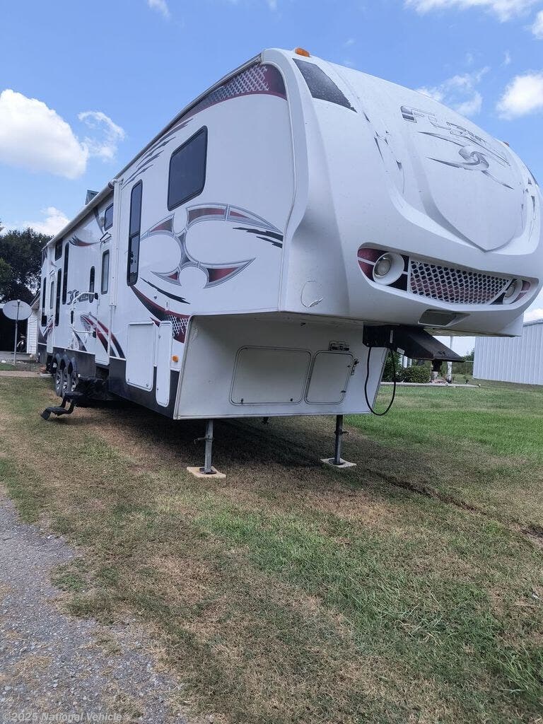 Call now about this 2011 Keystone Fuzion 360! 2011 Keystone Fuzion 360 - Used Toy Hauler For Sale by National Vehicle in Kaplan, Louisiana