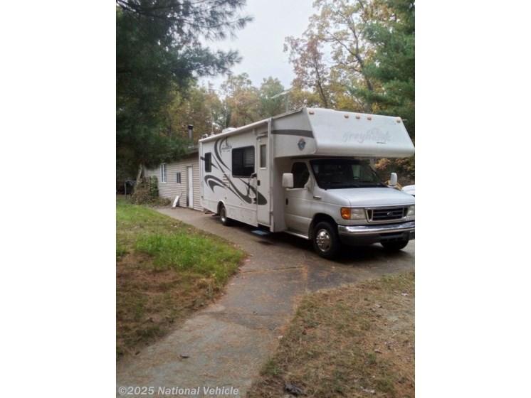 Email now about this 2008 Jayco Greyhawk Sport 25DB! Used 2008 Jayco Greyhawk Sport 25DB available in Free Soil, Michigan