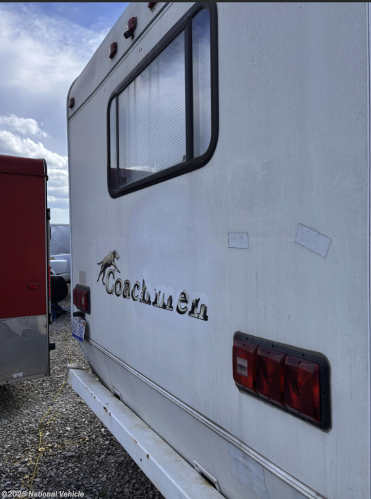 Contact us now about this 2002 Coachmen Leprechaun 314SS! 2002 Leprechaun 314SS by Coachmen from National Vehicle in Taylor, Michigan