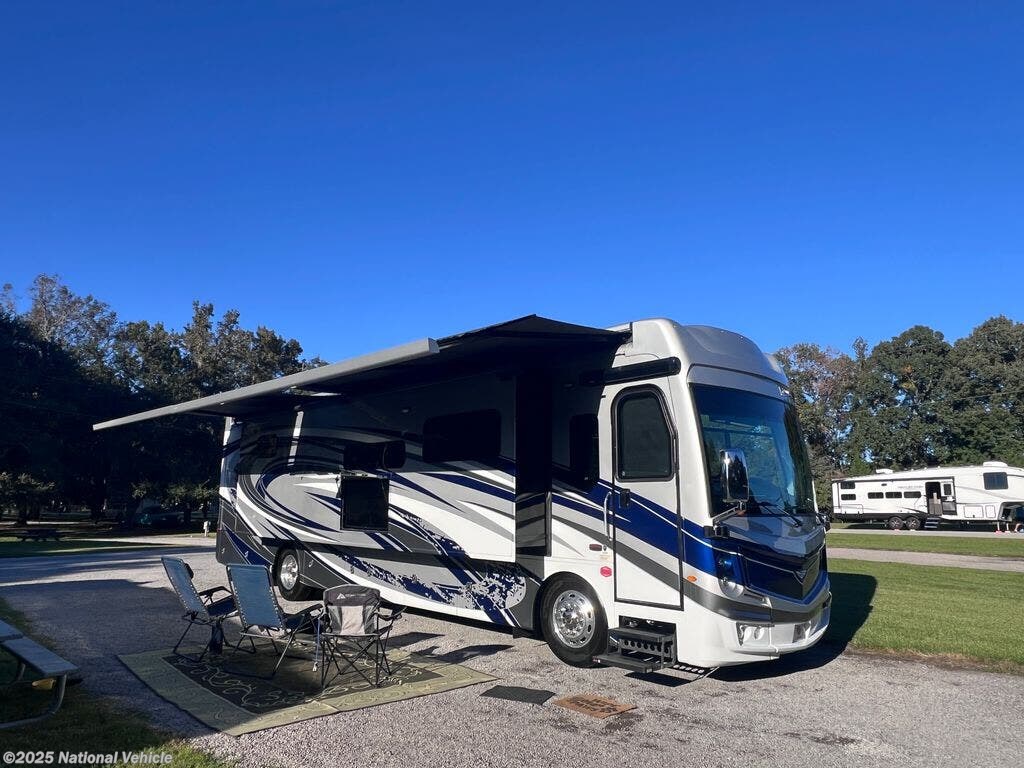 Contact us now about this 2020 Fleetwood Discovery LXE 40M! 2020 Discovery LXE 40M by Fleetwood from National Vehicle in Charleston, South Carolina