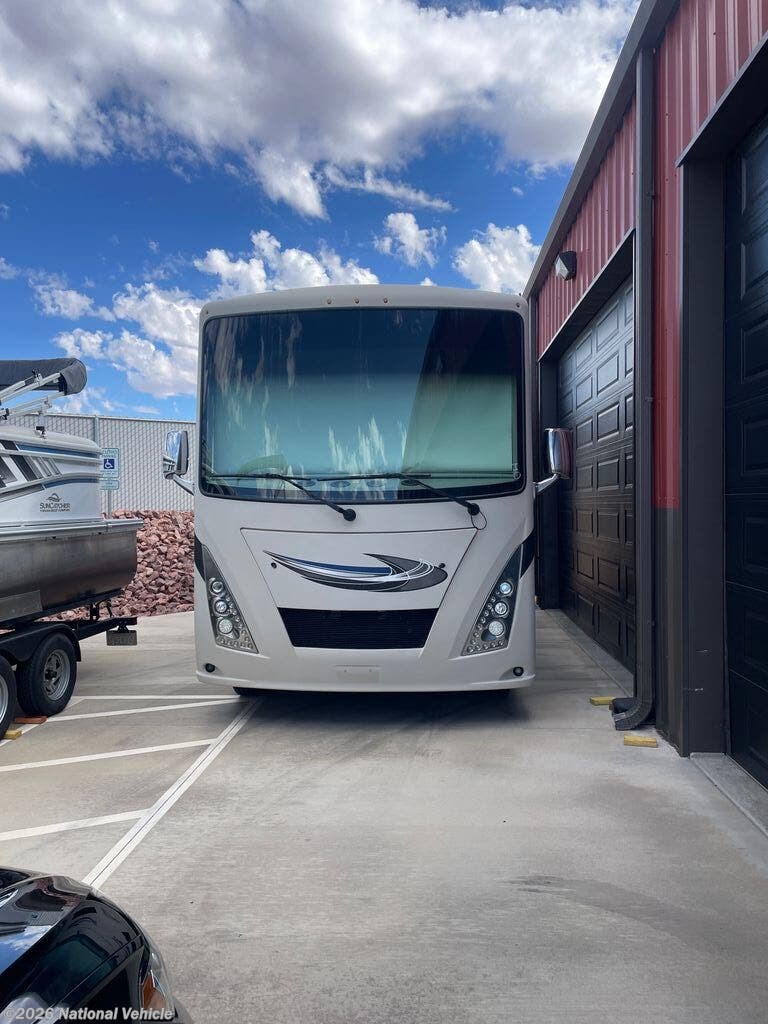 Call now about this 2018 Thor Motor Coach Windsport 31Z! 2018 Thor Motor Coach Windsport 31Z - Used Class C For Sale by National Vehicle in Bullhead City, Arizona