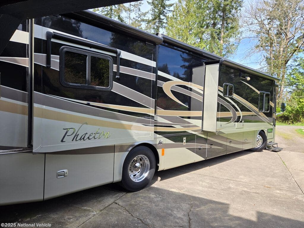 Call now about this 2010 Tiffin Phaeton 40QTH! 2010 Tiffin Phaeton 40QTH - Used Class A For Sale by National Vehicle in Kingston, Washington