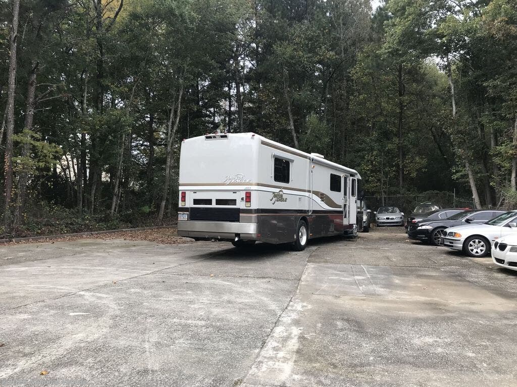 Used 1993 Fleetwood American Eagle 38A available in Douglasville, Georgia