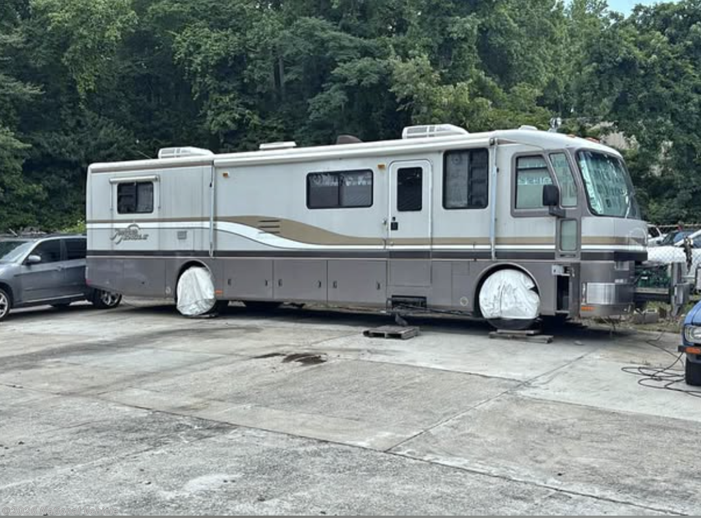 Call now about this 1993 Fleetwood American Eagle 38A! 1993 Fleetwood American Eagle 38A - Used Class A For Sale by National Vehicle in Douglasville, Georgia