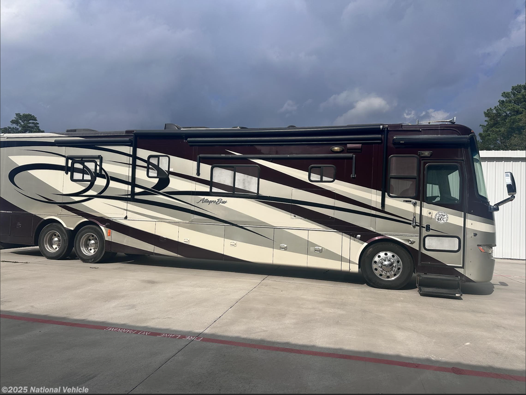 Email now about this 2010 Tiffin Allegro Bus 43QBP! Used 2010 Tiffin Allegro Bus 43QBP available in Conroe, Texas