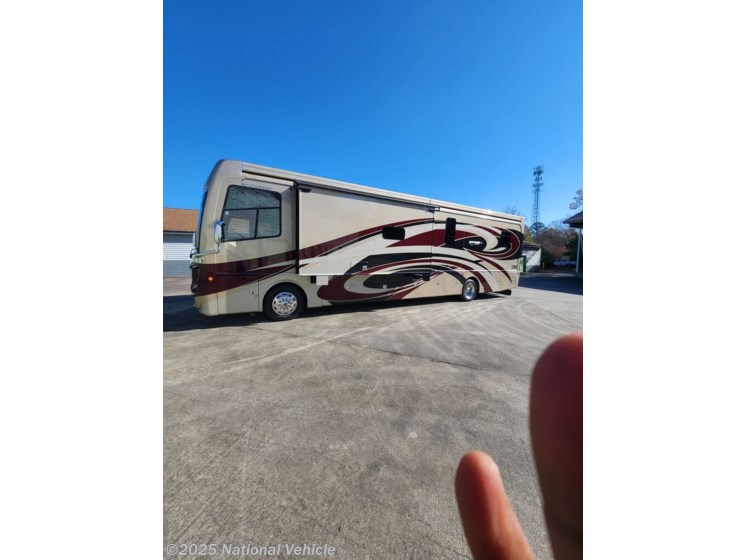 Email now about this 2017 Fleetwood Discovery 40G! Used 2017 Fleetwood Discovery 40G available in Vancouver, Washington