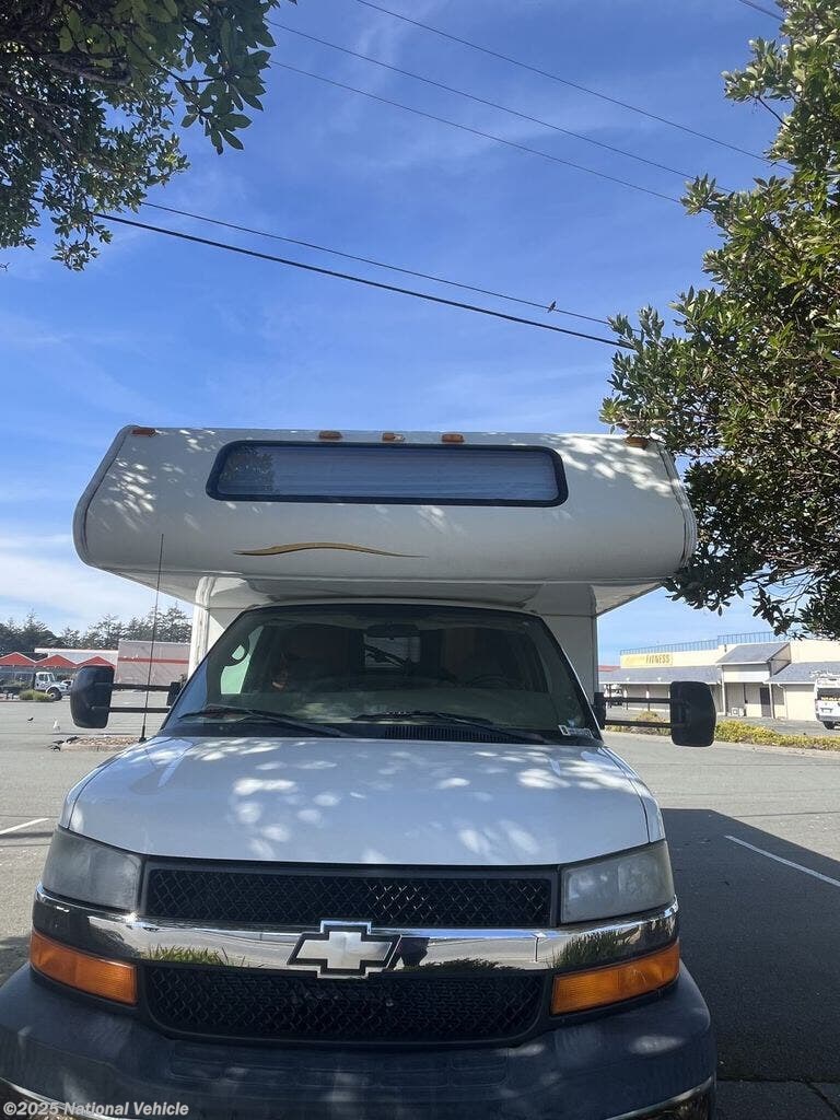 Call now about this 2008 Coachmen Freelander 21QB! 2008 Coachmen Freelander 21QB - Used Class C For Sale by National Vehicle in Crescent City, California