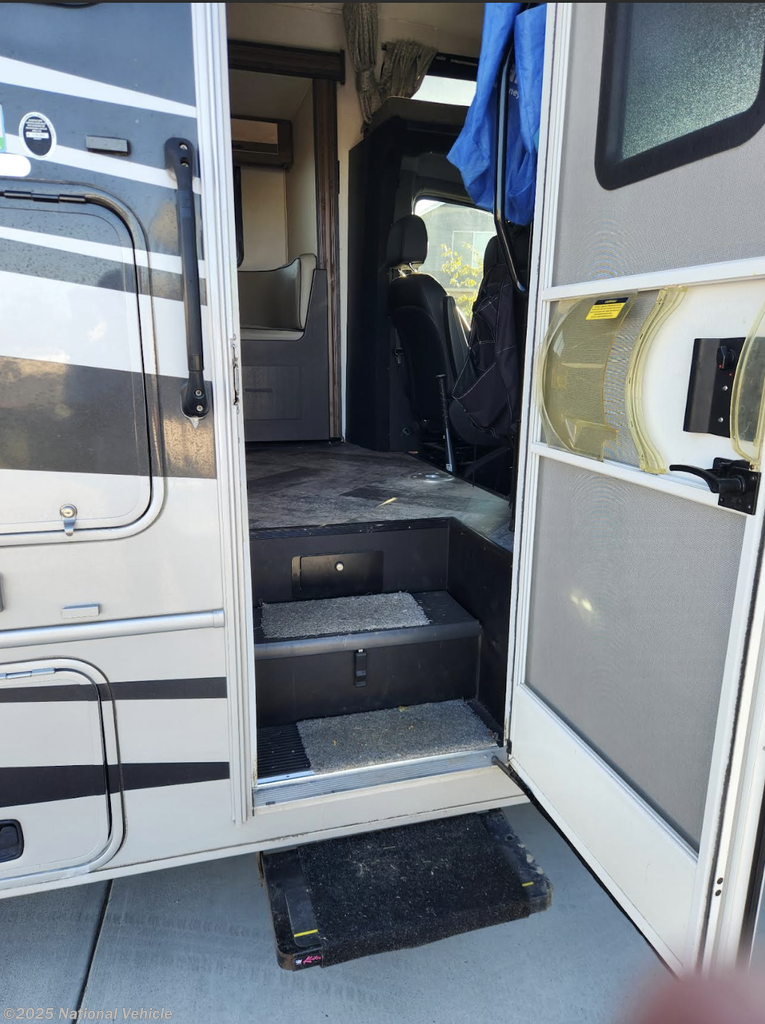 Call now about this 2021 Forest River Sunseeker MBS 2400B! 2021 Forest River Sunseeker MBS 2400B - Used Class C For Sale by National Vehicle in Moses Lake, Washington