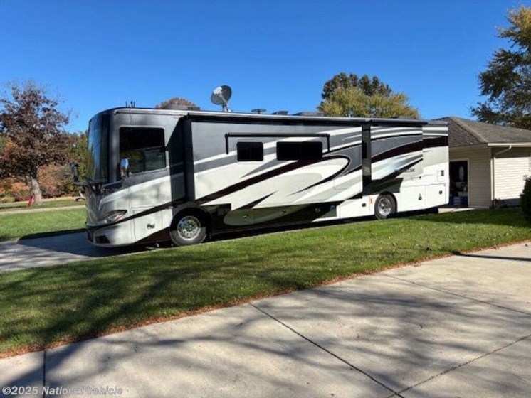 Email now about this 2017 Tiffin Phaeton 40QBH! Used 2017 Tiffin Phaeton 40QBH available in Girard, Ohio