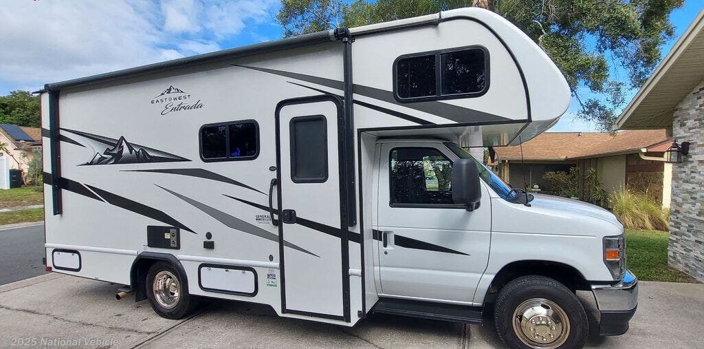 Email now about this 2024 East to West Entrada 2200S! Used 2024 East to West Entrada 2200S available in Safety Harbor, Florida
