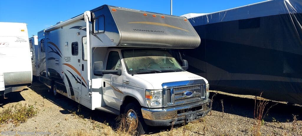 Used 2010 Winnebago Access 31C available in South Gate, Michigan