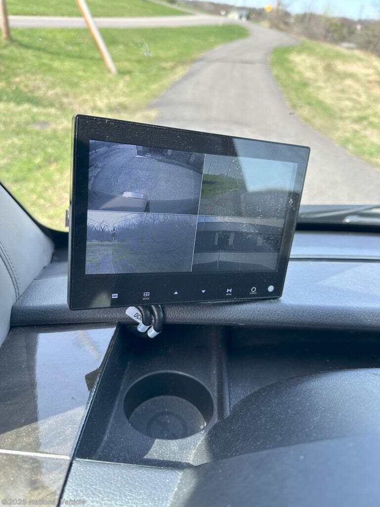 Used 2017 Midwest Daycruiser available in Lake Ariel, Pennsylvania