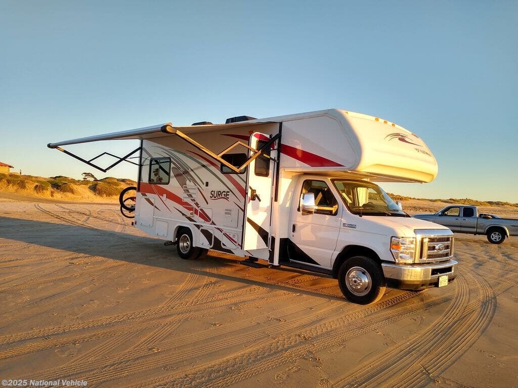 Email now about this 2018 Fleetwood Surge 25G! Used 2018 Fleetwood Surge 25G available in Arroyo Grande, California