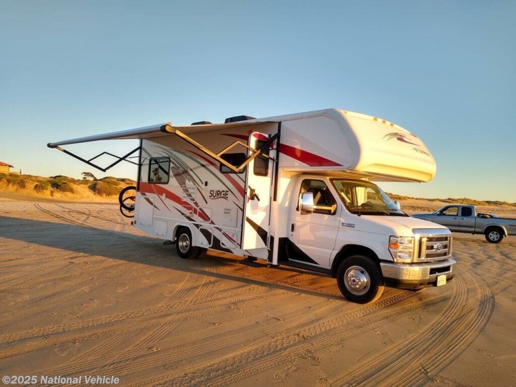 Email now about this 2018 Fleetwood Surge 25G! Used 2018 Fleetwood Surge 25G available in Arroyo Grande, California