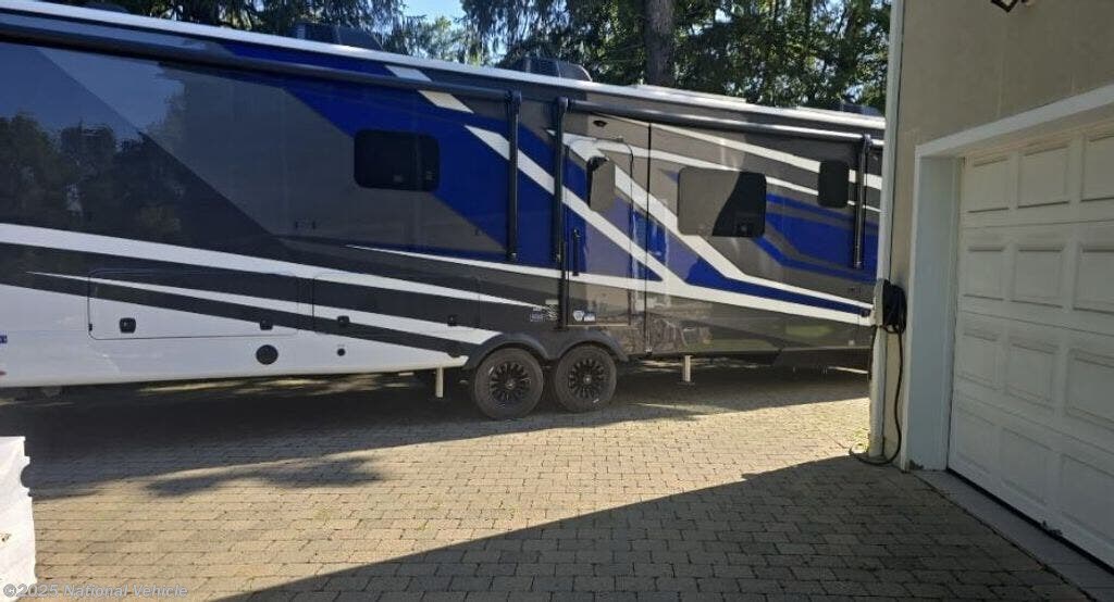 Call now about this 2026 Jayco North Point 382FLRB! 2026 Jayco North Point 382FLRB - Used Fifth Wheel For Sale by National Vehicle in Suffern, New York