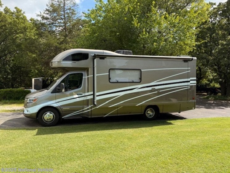 Email now about this 2022 Winnebago View 24D! Used 2022 Winnebago View 24D available in Norman, Oklahoma