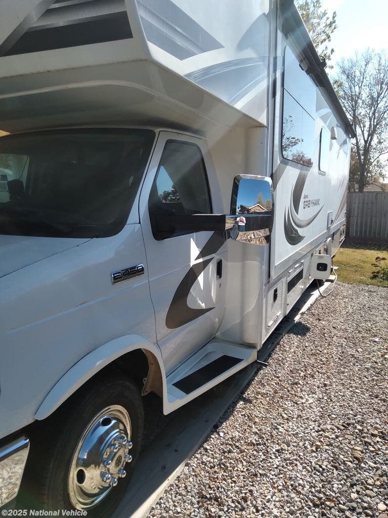 Call now about this 2020 Jayco Greyhawk 30X! 2020 Jayco Greyhawk 30X - Used Class C For Sale by National Vehicle in Terre Haute, Indiana