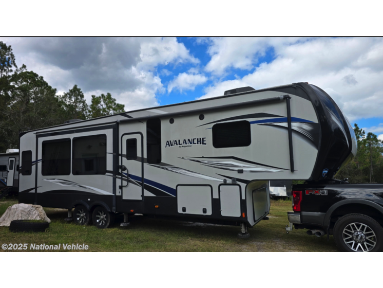 Email now about this 2018 Keystone Avalanche 321RE! Used 2018 Keystone Avalanche 321RE available in Orlando, Florida