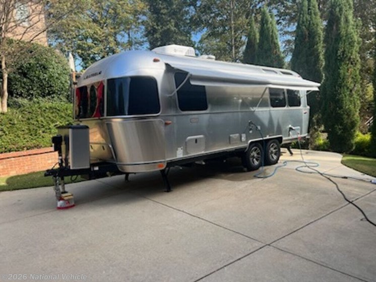 Email now about this 2024 Airstream Tradewind 25FB Twin! Used 2024 Airstream Tradewind 25FB Twin available in Milton, Georgia