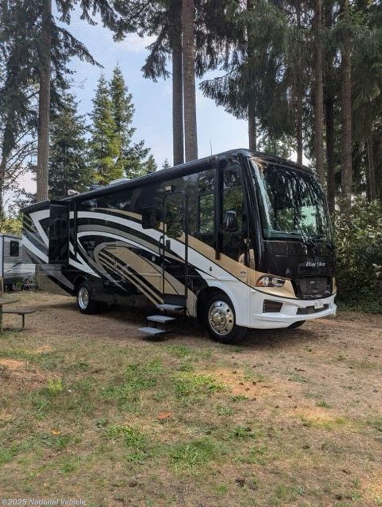Email now about this 2022 Newmar Bay Star 3124! Used 2022 Newmar Bay Star 3124 available in Eugene, Oregon
