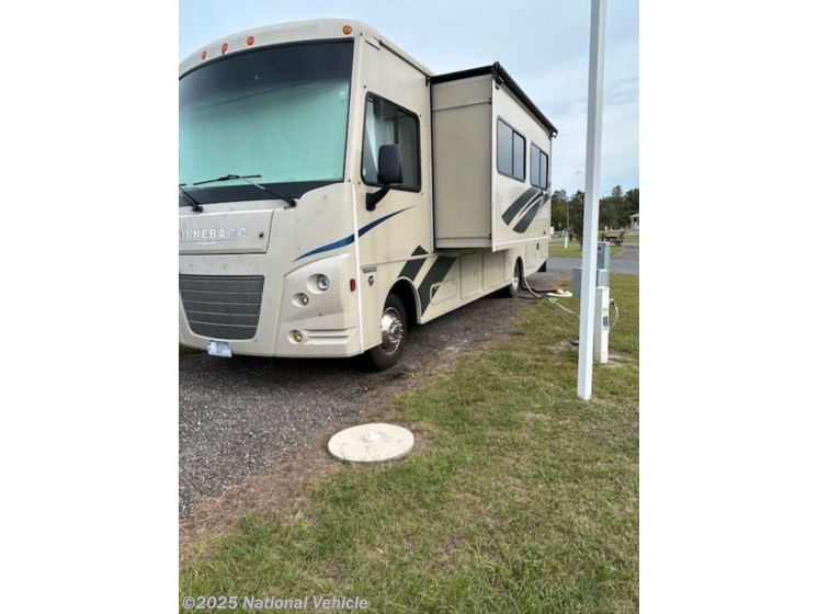 Email now about this 2017 Winnebago Vista 32YE! Used 2017 Winnebago Vista 32YE available in Crystal River, Florida