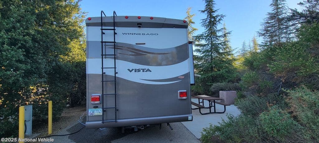 Call now about this 2011 Winnebago Vista 35F! 2011 Winnebago Vista 35F - Used Class A For Sale by National Vehicle in Yucaipa, California