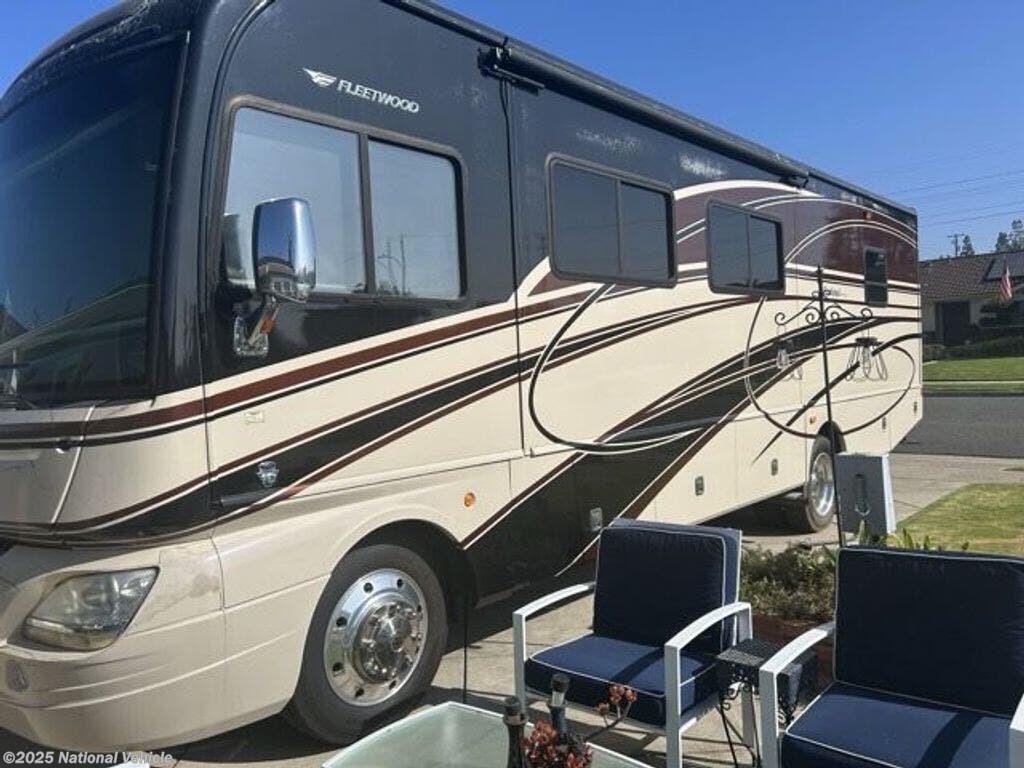 Email now about this 2014 Fleetwood Southwind 32VS! Used 2014 Fleetwood Southwind 32VS available in Placentia, California