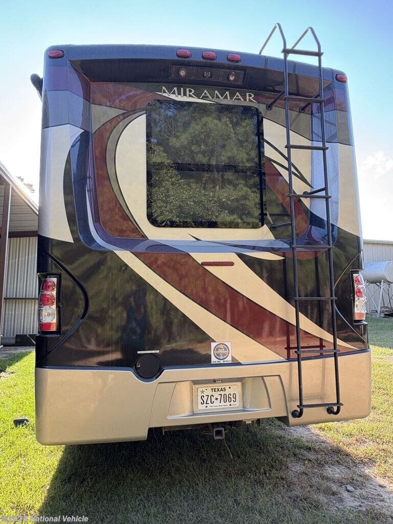 Call now about this 2016 Thor Motor Coach Miramar 33.5! 2016 Thor Motor Coach Miramar 33.5 - Used Class A For Sale by National Vehicle in Brownsboro, Texas