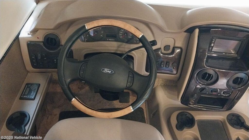 Contact us now about this 2016 Thor Motor Coach Miramar 33.5! 2016 Miramar 33.5 by Thor Motor Coach from National Vehicle in Brownsboro, Texas